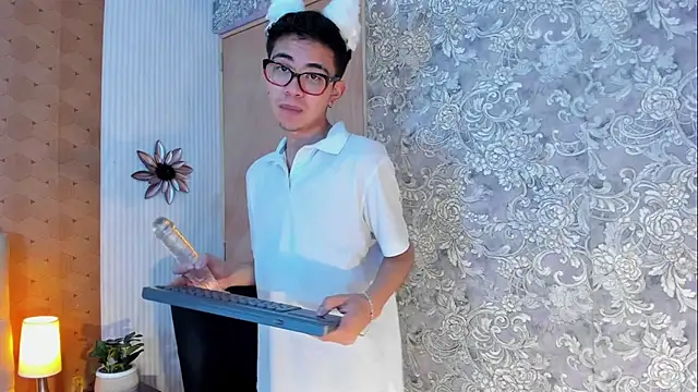 Snapshot of dads_rider chatting on March 2025 11:05:01 AM dads rider online show from March 2025 11:05:01 AM