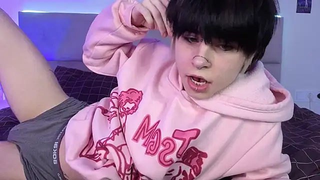 Alex Vallley online show from April 2026 11:05:02 PM