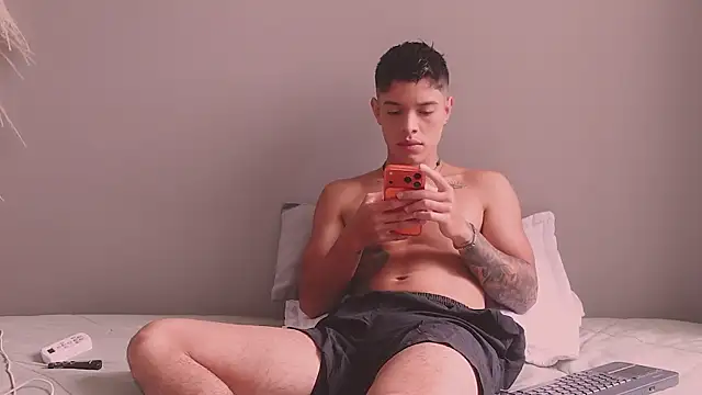 ErosKhaos online show from January 2026 06:56:02 PM