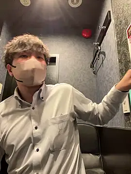 waka3232 online show from March 2026 11:02:01 AM