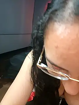 Sarafountain online show from November 2025 04:12:02 AM