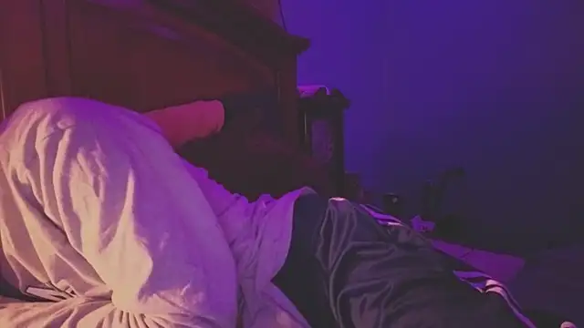 Ilovepussy1911 online show from April 2026 09:02:01 AM