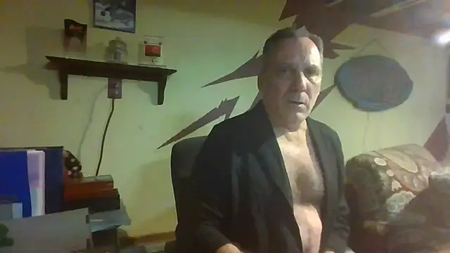 HunkofRock online show from April 2026 04:10:02 AM