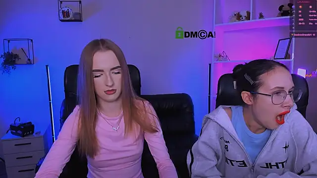 mona cloud online show from November 2025 08:10:01 PM