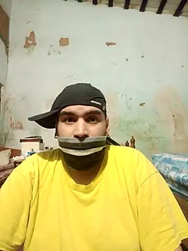 Snapshot of Hot_toy_guy chatting on March 2025 01:25:02 PM Hot toy guy online show from March 2025 01:25:02 PM