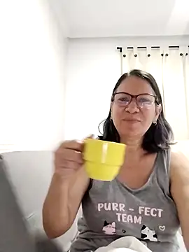Snapshot of victoria_wayne chatting on May 2026 09:25:02 AM victoria wayne online show from May 2026 09:25:02 AM