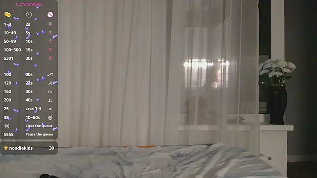 Snapshot of belle_ame chatting on October 2025 06:20:01 PM belle ame online show from October 2025 06:20:01 PM