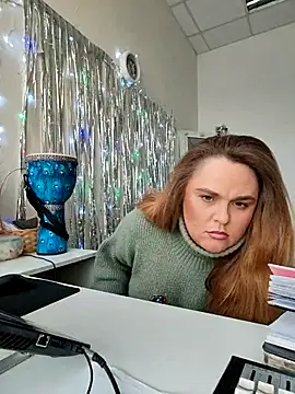 Juicy PeachLux online show from January 2026 06:08:01 AM