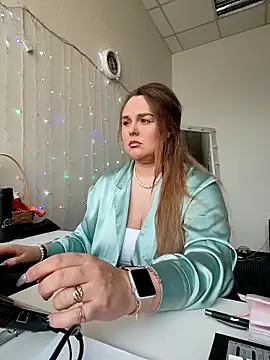 Juicy PeachLux online show from March 2026 06:46:02 AM