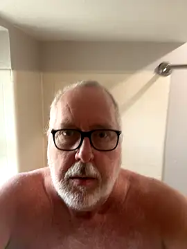 superbearboss online show from November 2025 08:30:01 PM