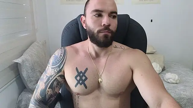 Isaac Carter online show from January 2026 02:10:01 PM