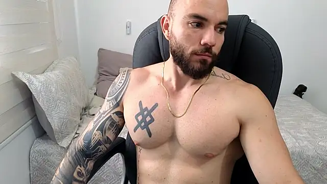 Snapshot of Isaac_Carter chatting on April 2026 01:04:01 PM Isaac Carter online show from April 2026 01:04:01 PM