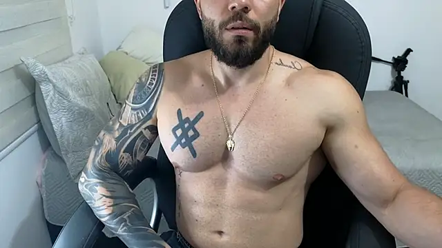 Snapshot of Isaac_Carter chatting on June 2026 11:07:01 AM Isaac Carter online show from June 2026 11:07:01 AM