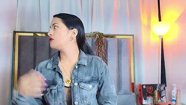 Snapshot of AvaX_777 chatting on February 2026 08:18:01 PM AvaX 777 online show from February 2026 08:18:01 PM