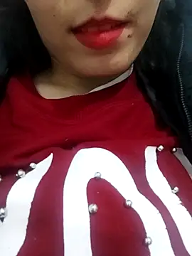 saraaxx1 online show from March 2025 08:34:01 PM