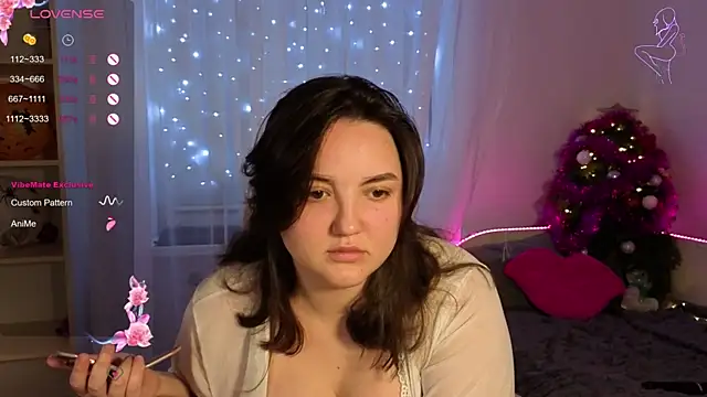 Snapshot of MiraLuccian chatting on January 2026 09:42:01 PM MiraLuccian online show from January 2026 09:42:01 PM