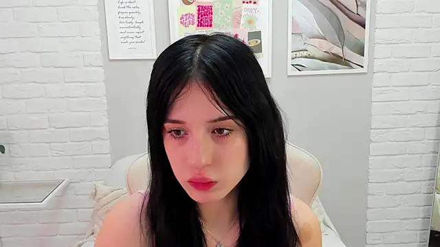 Snapshot of JaneRayan chatting on June 2026 05:02:02 PM JaneRayan online show from June 2026 05:02:02 PM