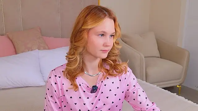Snapshot of AmeliRoyse chatting on May 2026 05:07:02 PM AmeliRoyse online show from May 2026 05:07:02 PM