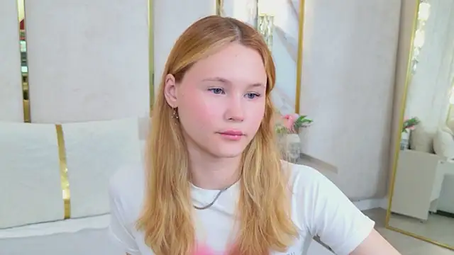 Snapshot of AmeliRoyse chatting on May 2026 05:10:01 PM AmeliRoyse online show from May 2026 05:10:01 PM