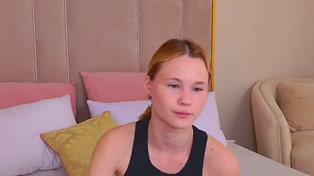 Snapshot of AmeliRoyse chatting on June 2026 03:58:01 PM AmeliRoyse online show from June 2026 03:58:01 PM
