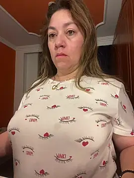 Luna-nevada online show from April 2026 10:37:01 AM