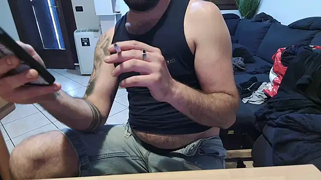 maialinofriuli online show from September 2025 04:39:01 PM