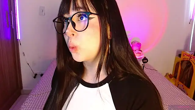 Oliviargf online show from April 2026 12:35:01 PM