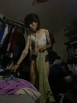 kirito kun online show from March 2026 06:08:02 AM