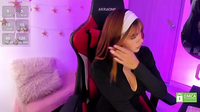 LindaSilverstone online show from March 2026 08:25:02 PM