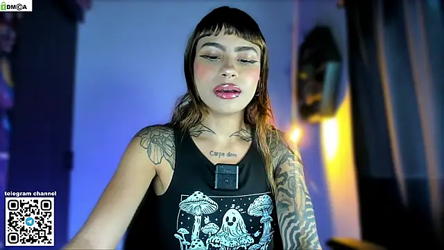 sofiafenty online show from November 2025 05:57:01 PM