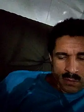 Gui23556 online show from March 2025 01:42:02 AM