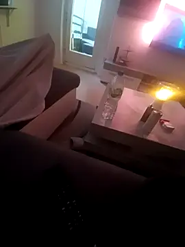 Berlin030000 online show from March 2025 05:46:01 AM