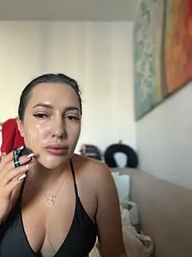 AleksandraRich online show from December 2025 01:11:01 AM