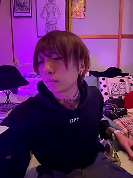 Snapshot of ryokunero chatting on September 2025 04:30:01 PM ryokunero online show from September 2025 04:30:01 PM