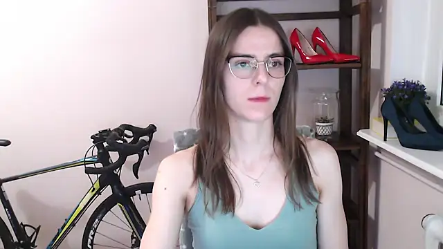 Snapshot of love_megi chatting on February 2026 04:06:02 PM love megi online show from February 2026 04:06:02 PM