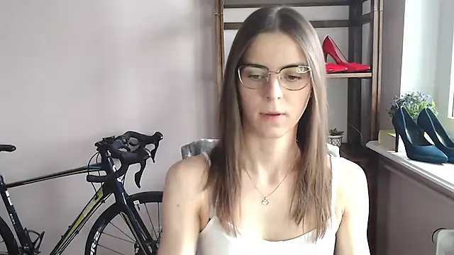 Snapshot of love_megi chatting on February 2026 02:24:01 PM love megi online show from February 2026 02:24:01 PM