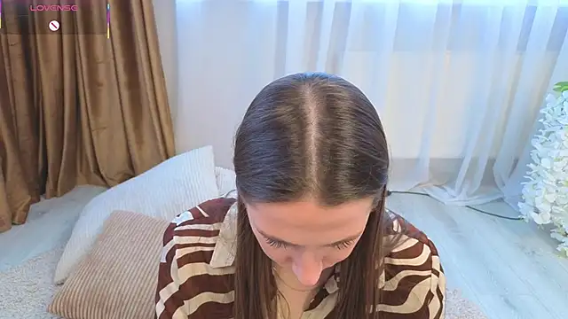 Kira mindnes online show from February 2026 05:50:01 AM