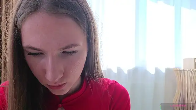 Snapshot of Kira_mindnes chatting on June 2026 06:33:02 AM Kira mindnes online show from June 2026 06:33:02 AM