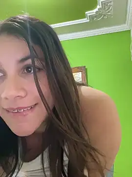 roldanmary online show from November 2025 07:59:01 PM