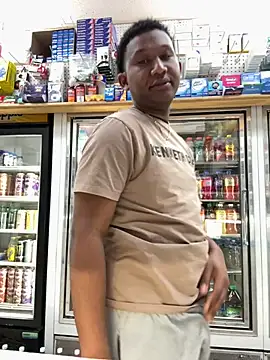 Snapshot of wainer02 chatting on March 2025 02:24:01 PM wainer02 online show from March 2025 02:24:01 PM