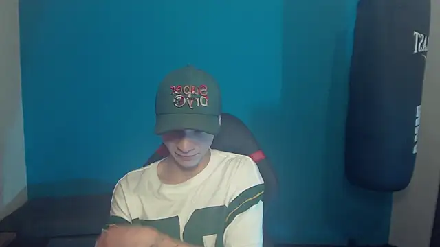 Snapshot of Burperking420_ chatting on October 2025 08:50:02 PM Burperking420  online show from October 2025 08:50:02 PM
