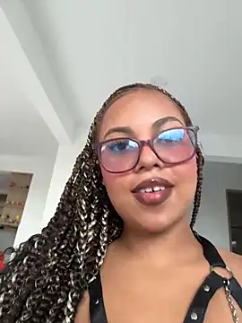 Snapshot of AlesiaCooper chatting on March 2026 10:01:01 PM AlesiaCooper online show from March 2026 10:01:01 PM