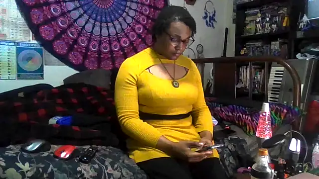 GardeniaFields online show from November 2025 01:39:01 AM