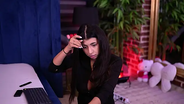 TanyaVonDe online show from February 2026 07:23:02 PM