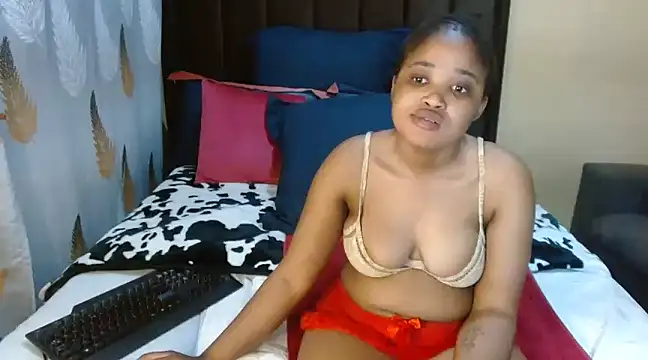 Snapshot of SexyShybarbie chatting on March 2025 03:58:02 AM SexyShybarbie online show from March 2025 03:58:02 AM