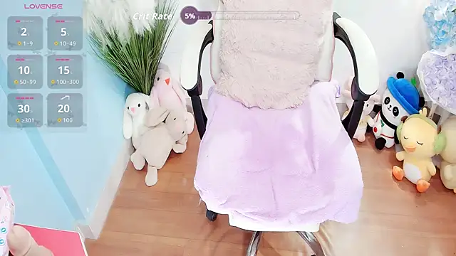 Snapshot of Be_Joy chatting on June 2026 01:47:01 PM Be Joy online show from June 2026 01:47:01 PM
