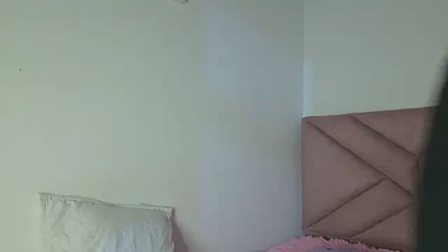 Snapshot of eva_sin18 chatting on May 2026 11:54:01 PM eva sin18 online show from May 2026 11:54:01 PM