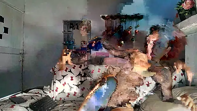 Snapshot of Milu_curly chatting on January 2026 03:27:02 PM Milu curly online show from January 2026 03:27:02 PM