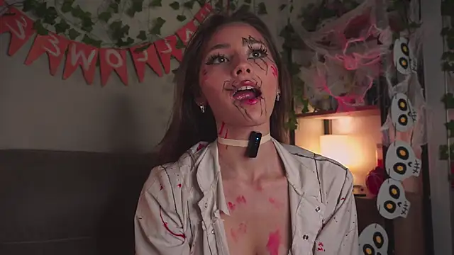 EditaBails online show from October 2025 06:31:01 PM