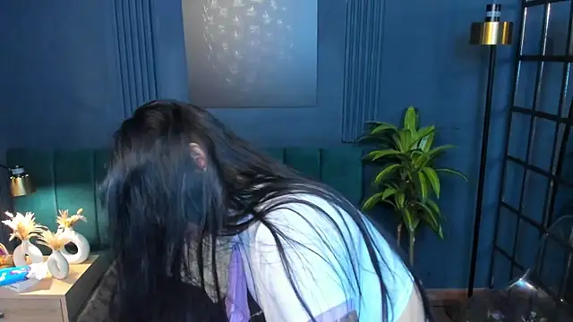 roxy hell online show from February 2026 12:20:01 PM